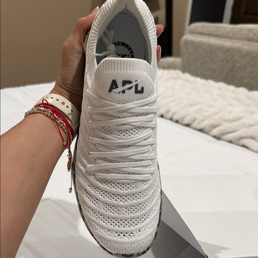 APL Men  Athletic Shoes - White with Green Accents